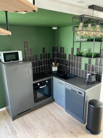 Appartement duplex proche gare vue tour Perret avec parking gratuit à Amiens Extérieur photo