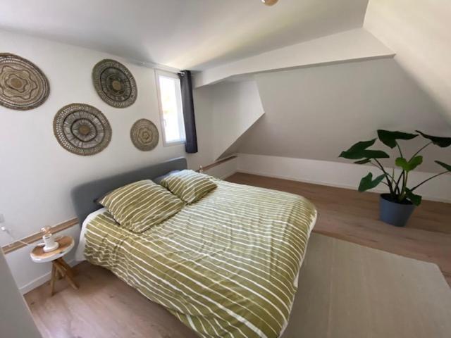 Appartement duplex proche gare vue tour Perret avec parking gratuit à Amiens Extérieur photo